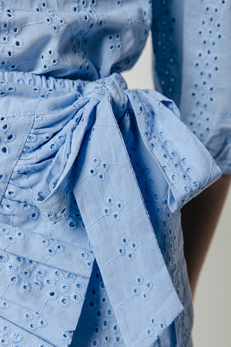 8291 - SHELBY BRODERIE ANGLAISE WRAP SKIRT BLUE 6