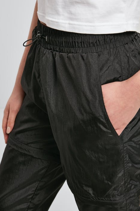 LADIES SHINY CRINKLE NYLON ZIP PANTS BLACK 8