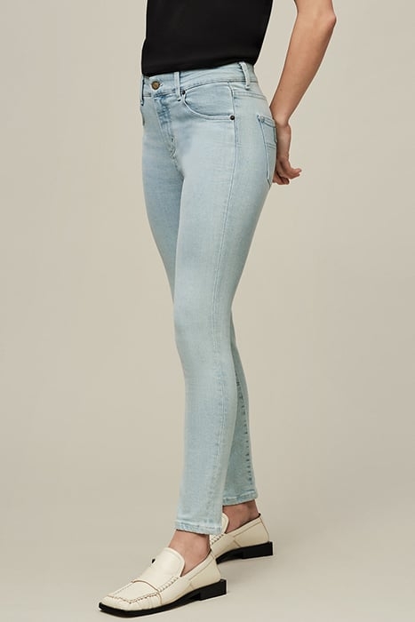 CELIA CASPAR BLEACH 1