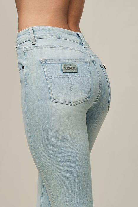 CELIA CASPAR BLEACH 3