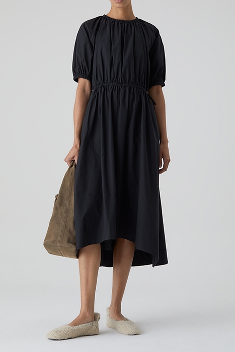 BACKLESS DRESS BLACK 1