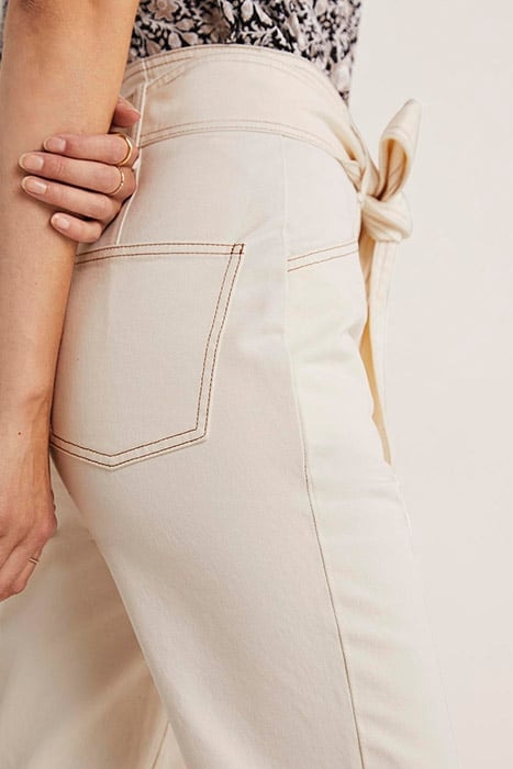 BELTED HIGH RISE JEANS ECR 4