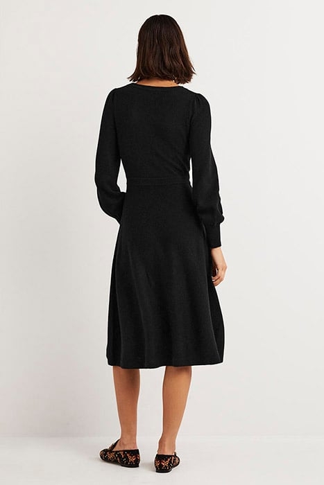 SQUARE NECK KNITTED DRESS BLK 2