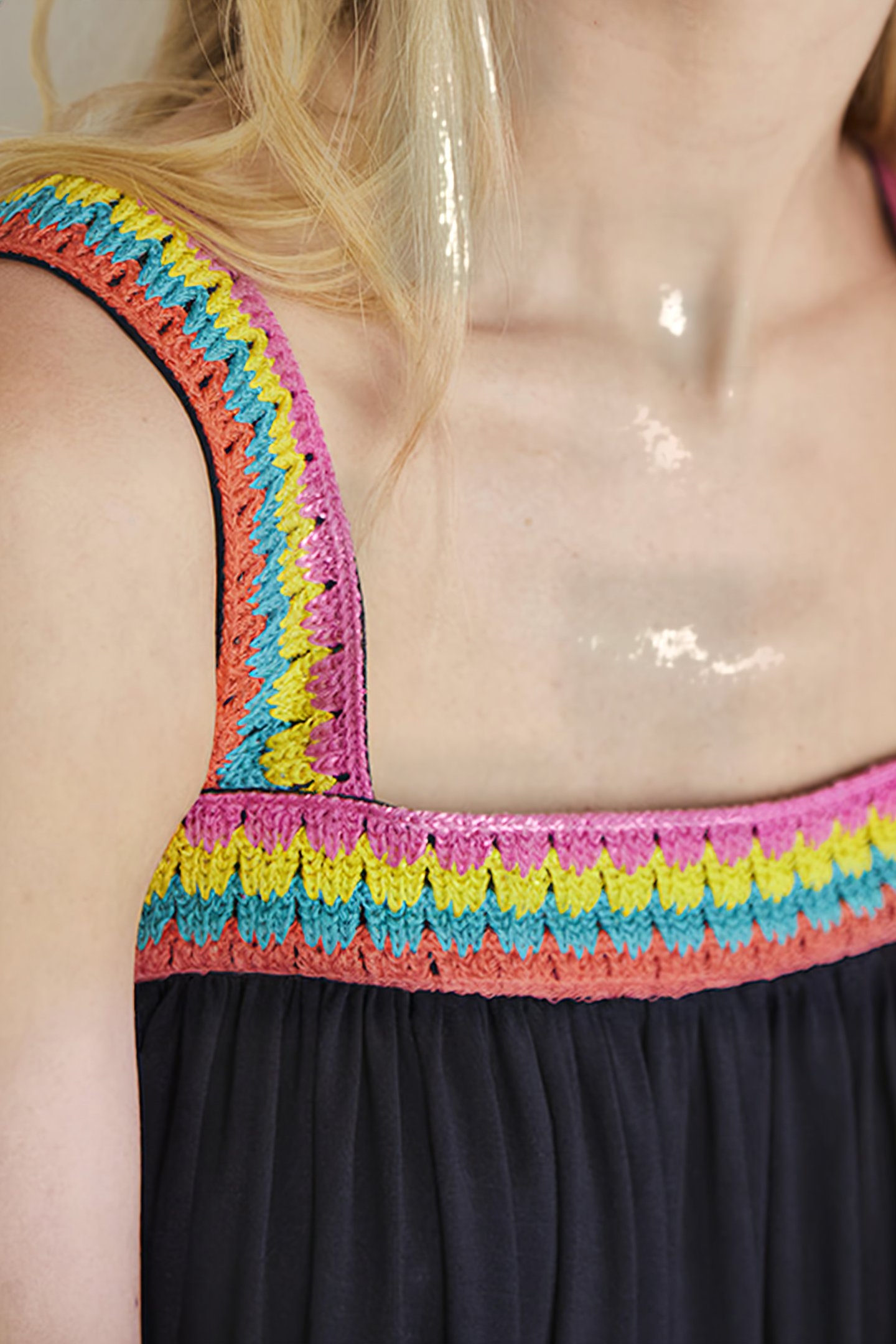 CROCHET TRIM JERSEY MAXI DRESS NAV 6