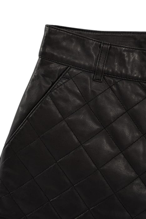 BLACK QUILTED LEATHER SHORT SHORTS 3