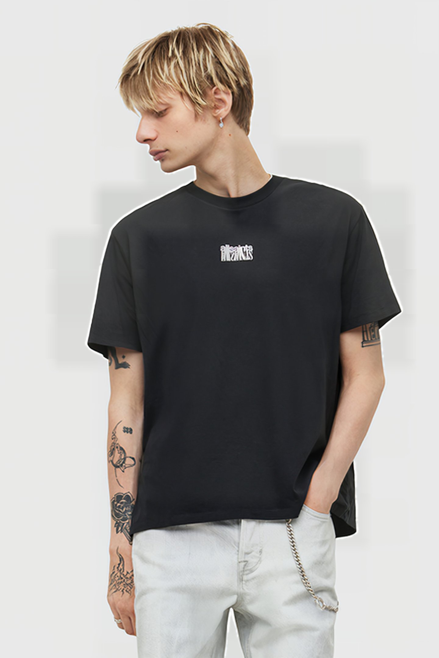 REFRACT SS CREW JET BLACK 1