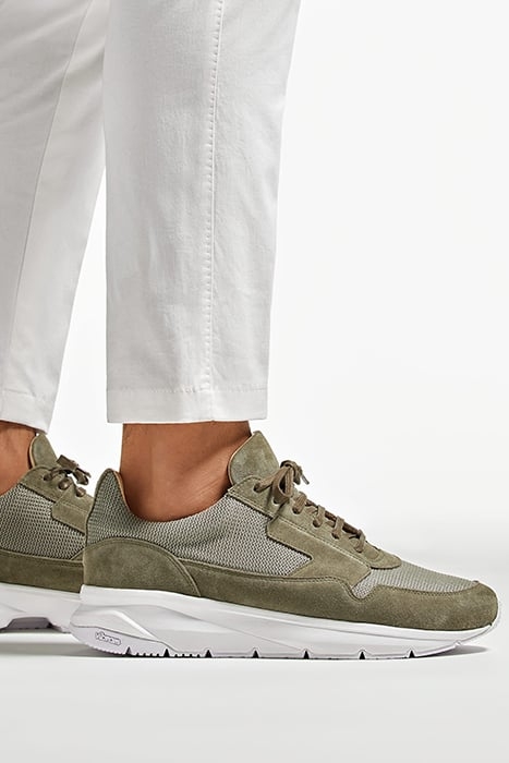 GREEN RUNNER SNEAKER 2