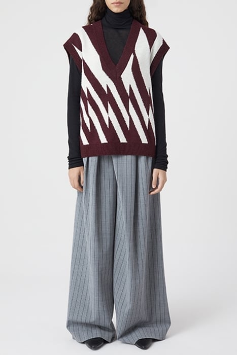 WOMEN V NECK VEST KNITS DARK RAISIN 3