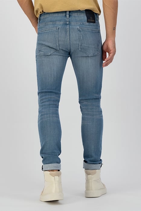 MR. E. SUMMER OCEAN VIEW SUMMER OCEAN VIEW 2