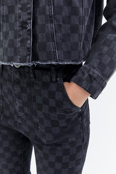 GREY CHECKERBOARD MOTIF SCULPT UP SKINNY JEANS 4