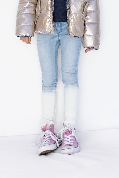 GIRLS’ LIGHT BLUE SKINNY JEANS WITH EMBROIDERED WAISTBAND 1