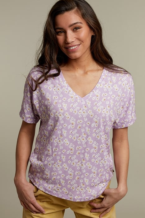 LILA V-NECK FLORAL PATTERN T-SHIRT 1