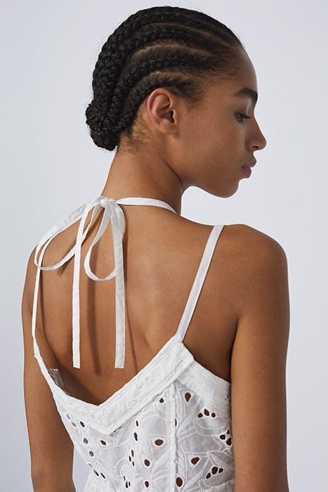 MIREYA TANK TOP IN WHITE 5