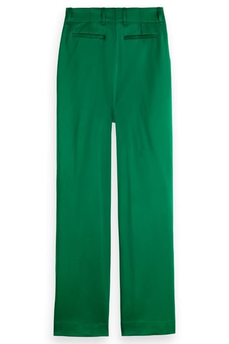 FAYE - HIGH RISE RELAXED TAPERED LEG PINE TREE 5