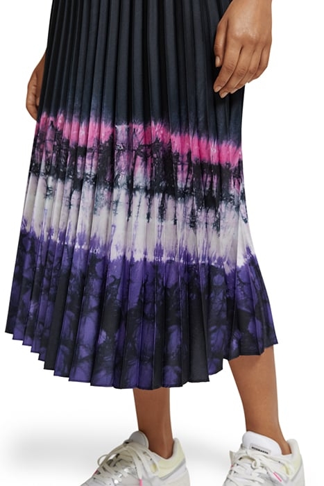 PRINTED PLEATED HIGH RISE MIDI SKIRT DIP DYE STRIPE 7