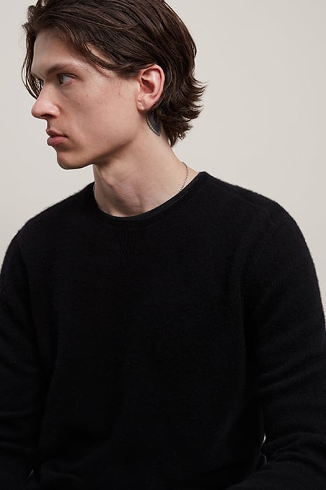 REGULAR FIT LS BOILED CASHMERE CREW WITH BLACK 2