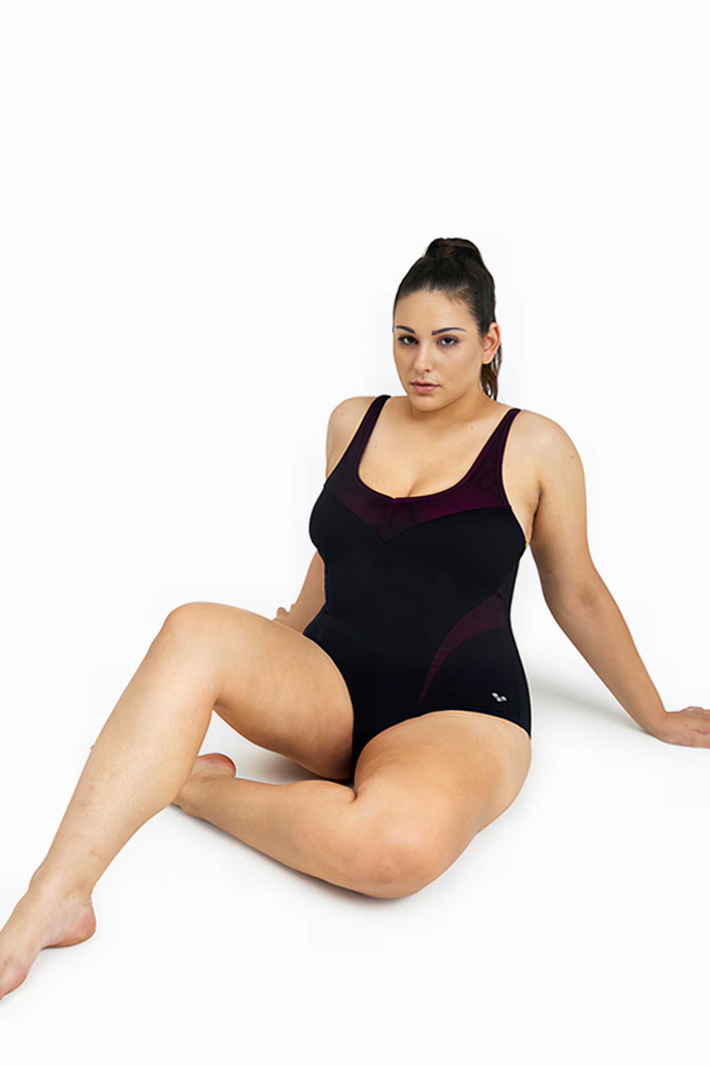 W ISABEL LIGHT CROSS BACK ONE PIECE PLUS BLACK-ROSE VIOLET 3