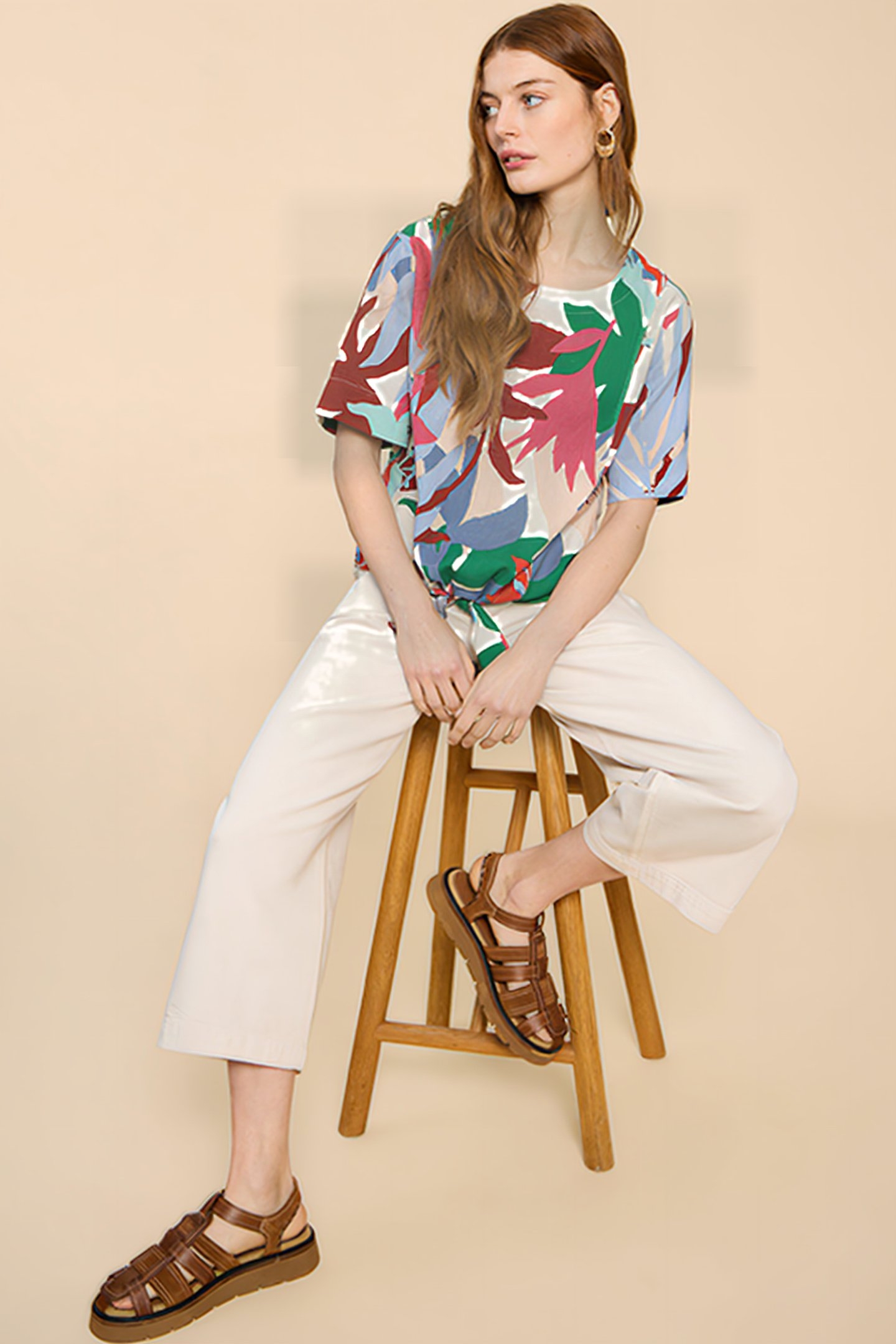 SARA TIE HEM TOP WHITE PRINTED 4