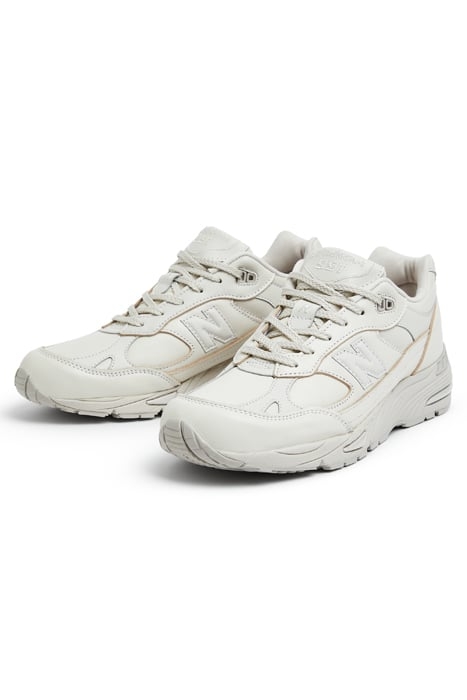 M991OW SNEAKERS IN LIGHT GREY 2