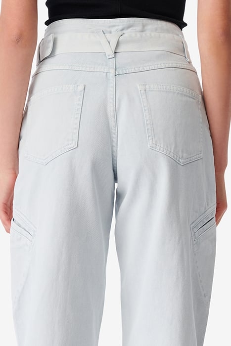 JINN STRAIGHT IN LIGHT BLUE 5