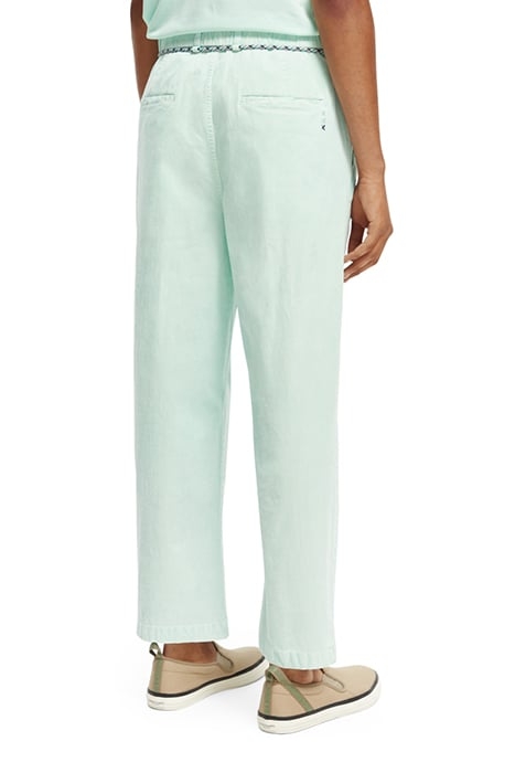 SEASONAL-FIT WIDE-LEG PLEATED FINE CORDUROY CHINO BAY 2