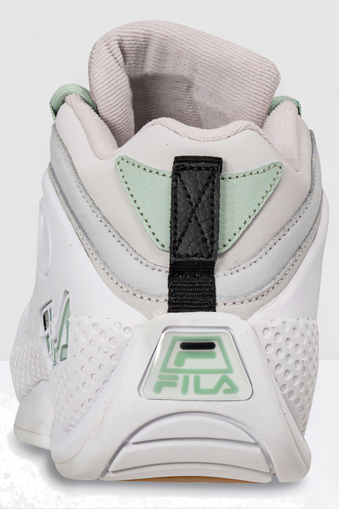 GRANT HILL 3 MID WHITE-SILT GREEN 6
