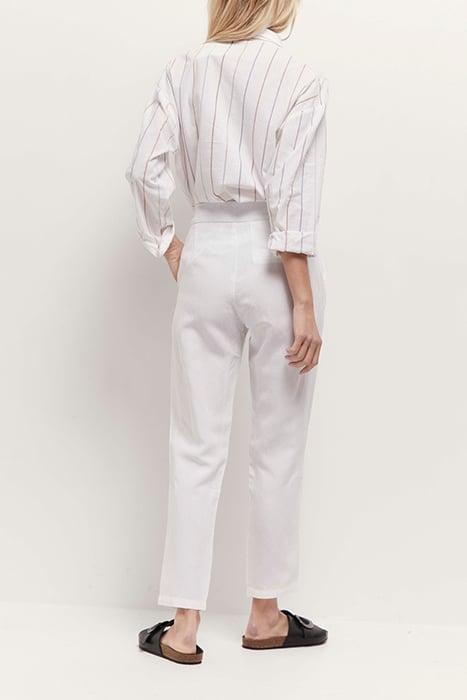 PEARL - WHITE BELTED NEO-CARROT PANTS 2