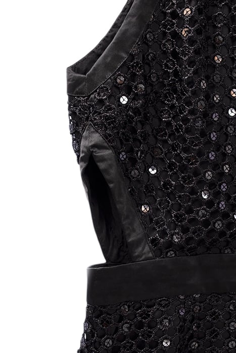 BLACK LACE MIDI DRESS WITH AMERICAN ARMHOLES 8