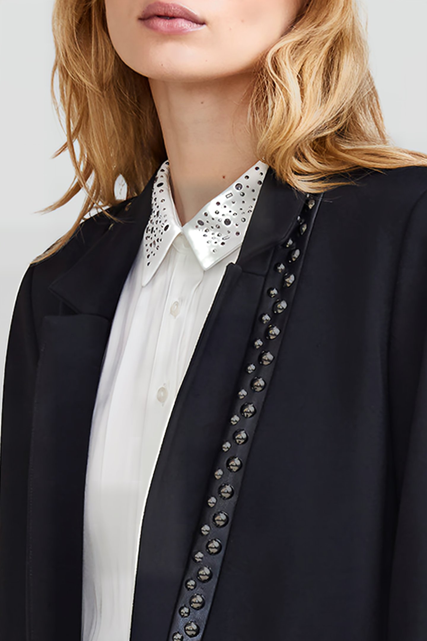 BLACK STUDDED SHORT SUIT JACKET 5