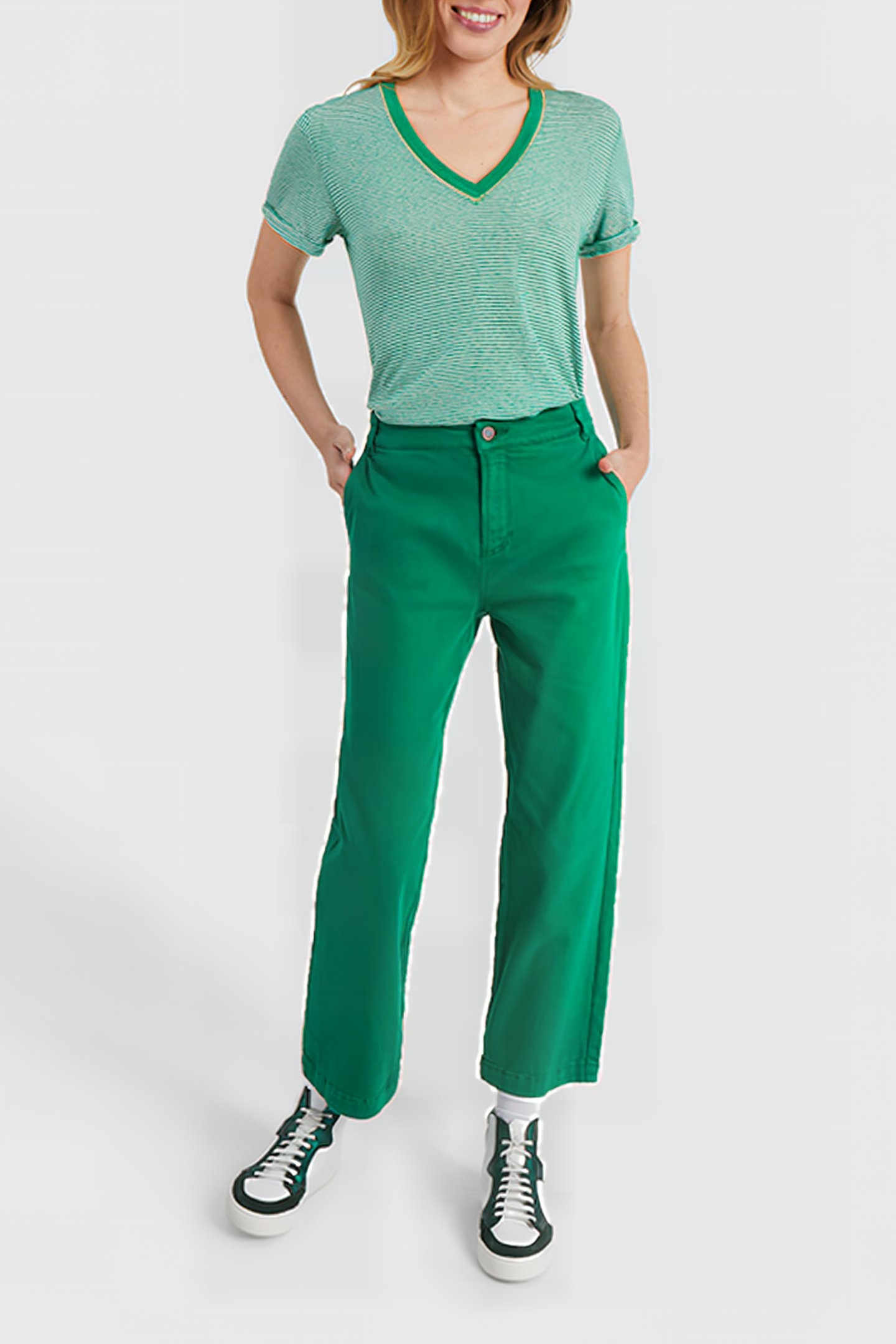 MEADOW GREEN FLARED JEANS 3