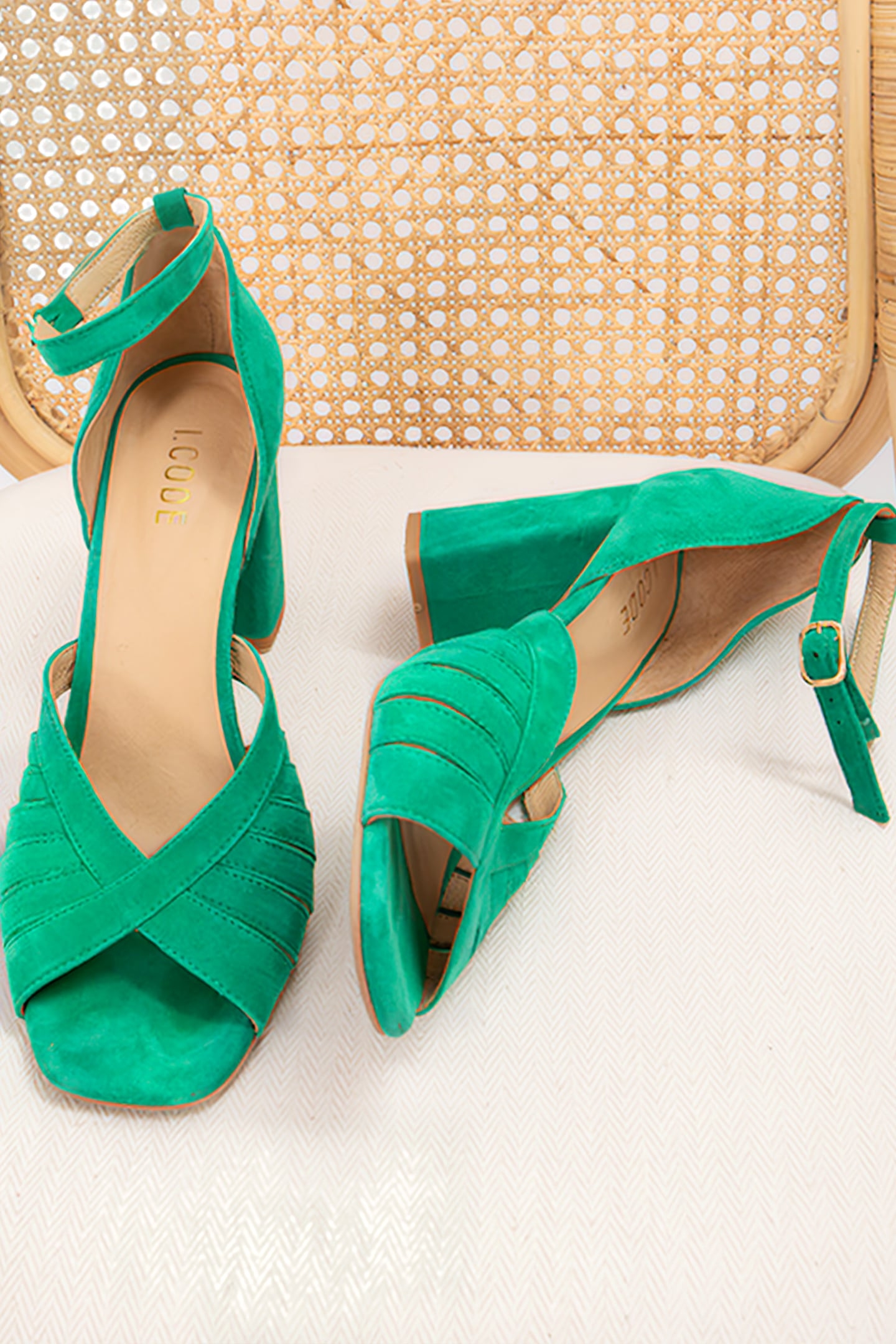 MEADOW GREEN SUEDE HEELED SANDALS 8