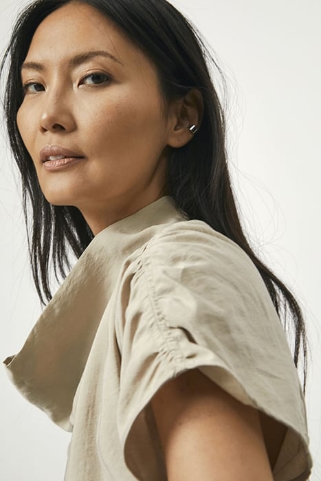 BLOOM DRAPEY DETAILED TOP DRY SAND 7