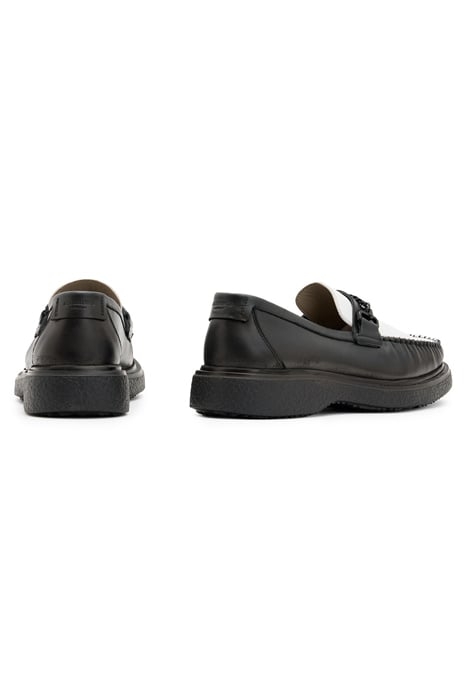 GIBBS CHAIN LOAFER BLACK/WHITE 6