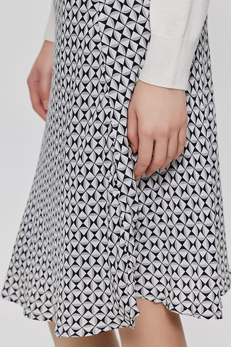 OFF-WHITE GEOMETRIC PRINT SKIRT 5