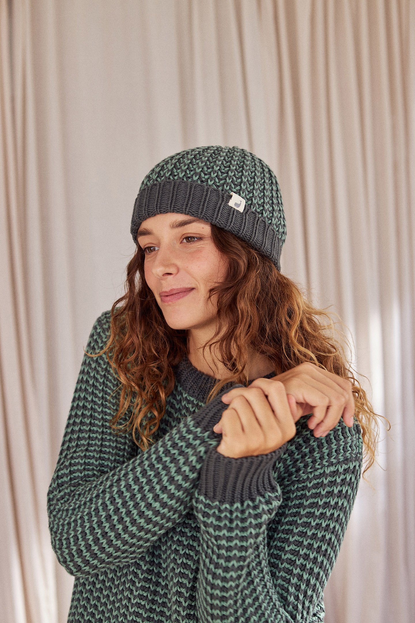 KATIU BEANIE - BICOLOUR DEEP LAKE 3