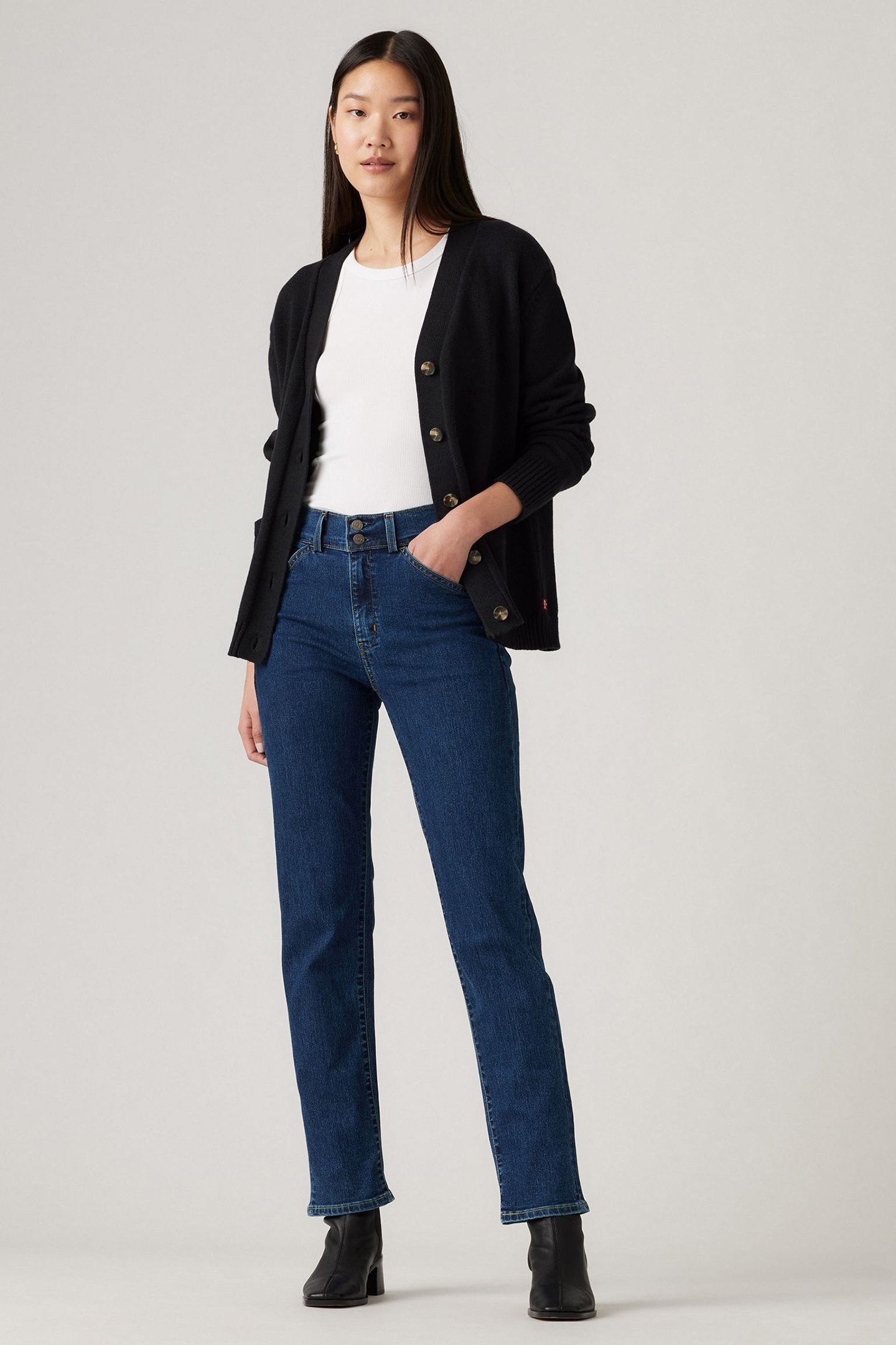 TAILORED 724™ STRAIGHT JEANS 3