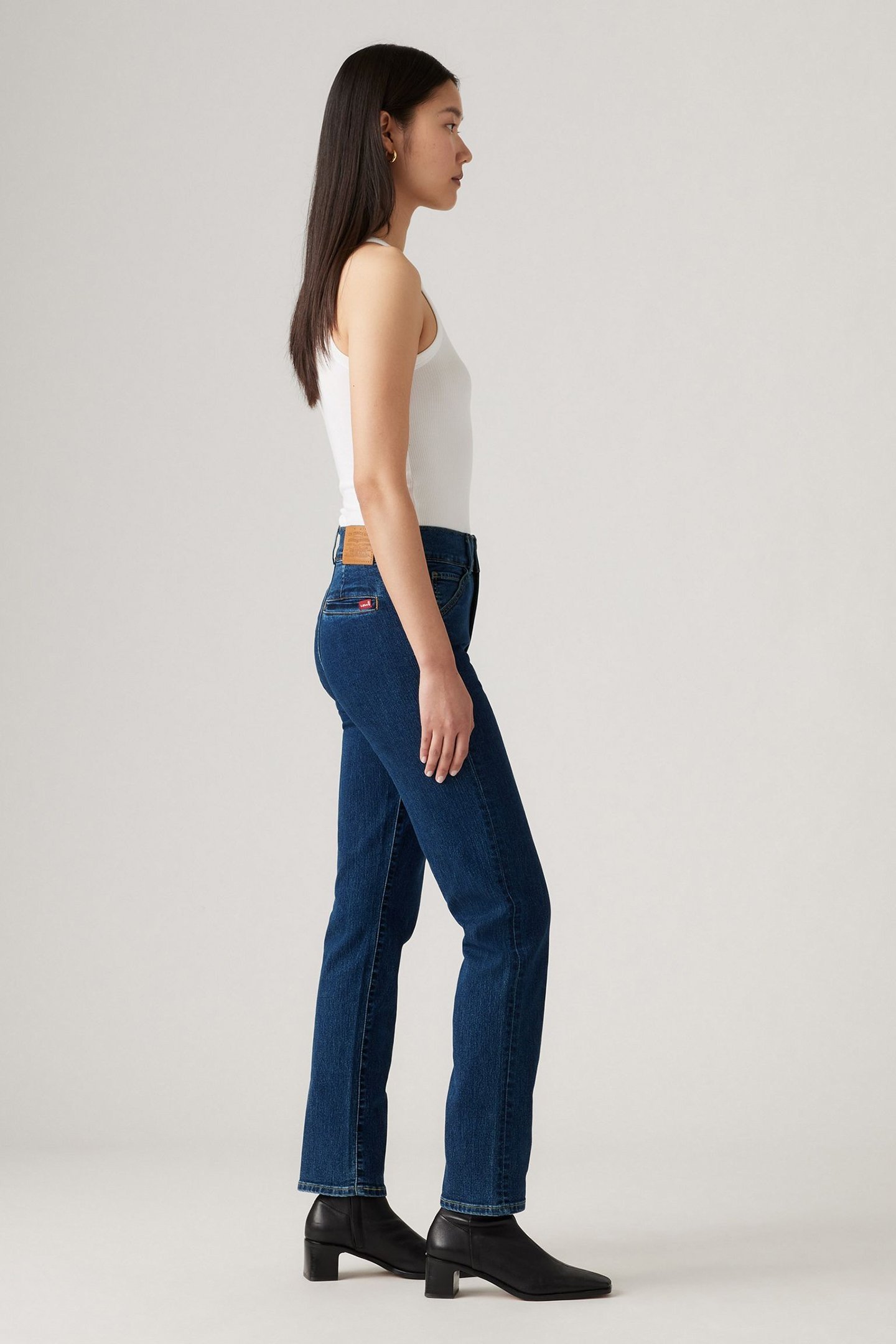 TAILORED 724™ STRAIGHT JEANS 4