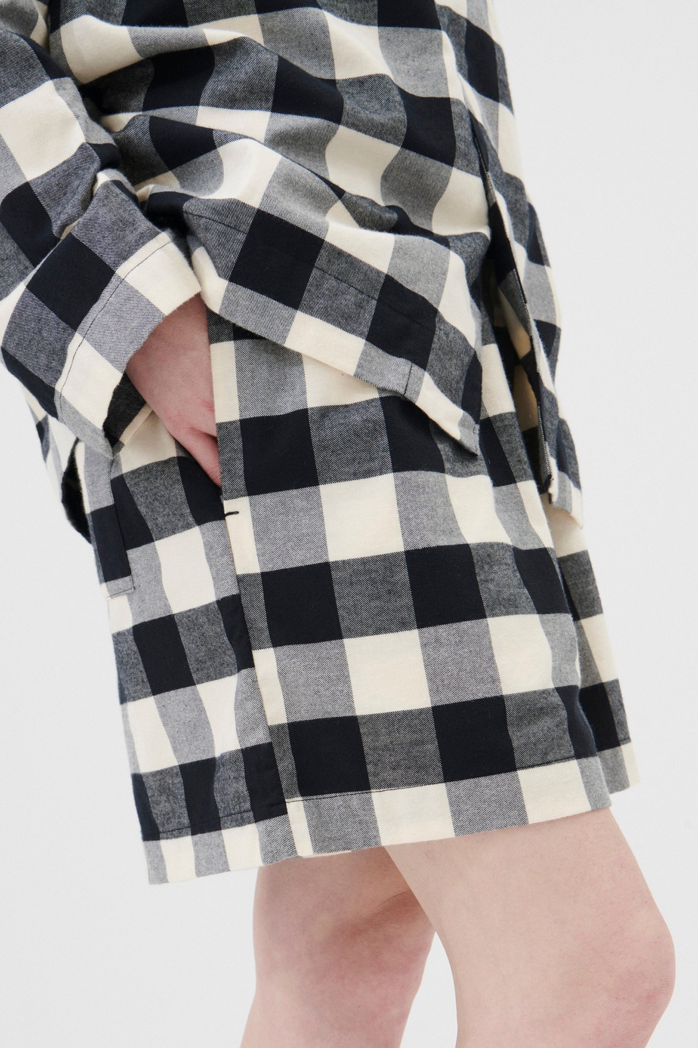 UNISEX FLANNEL, PYJAMAS SHORTS BLACK GINGHAM 2