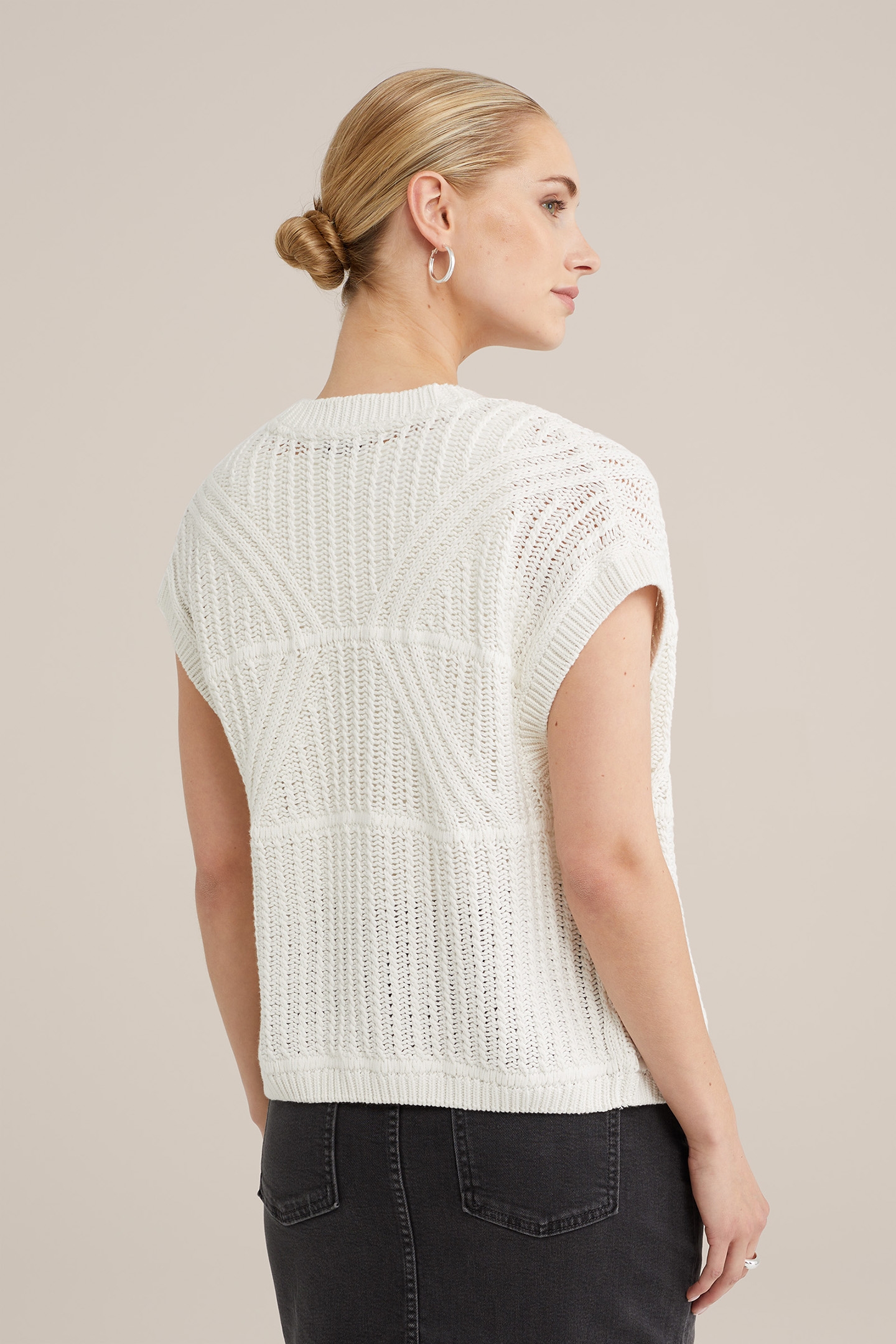 KNITTED CARDIGAN WHITE 2