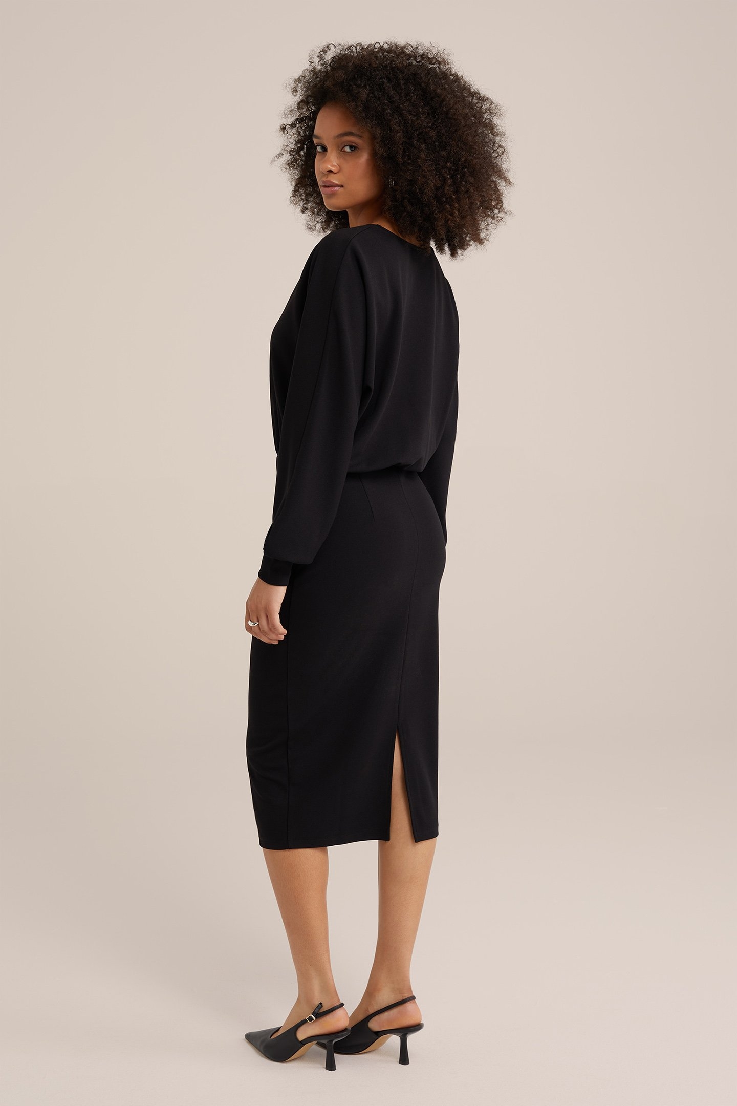 DRESS MID LENGTH BLACK 2