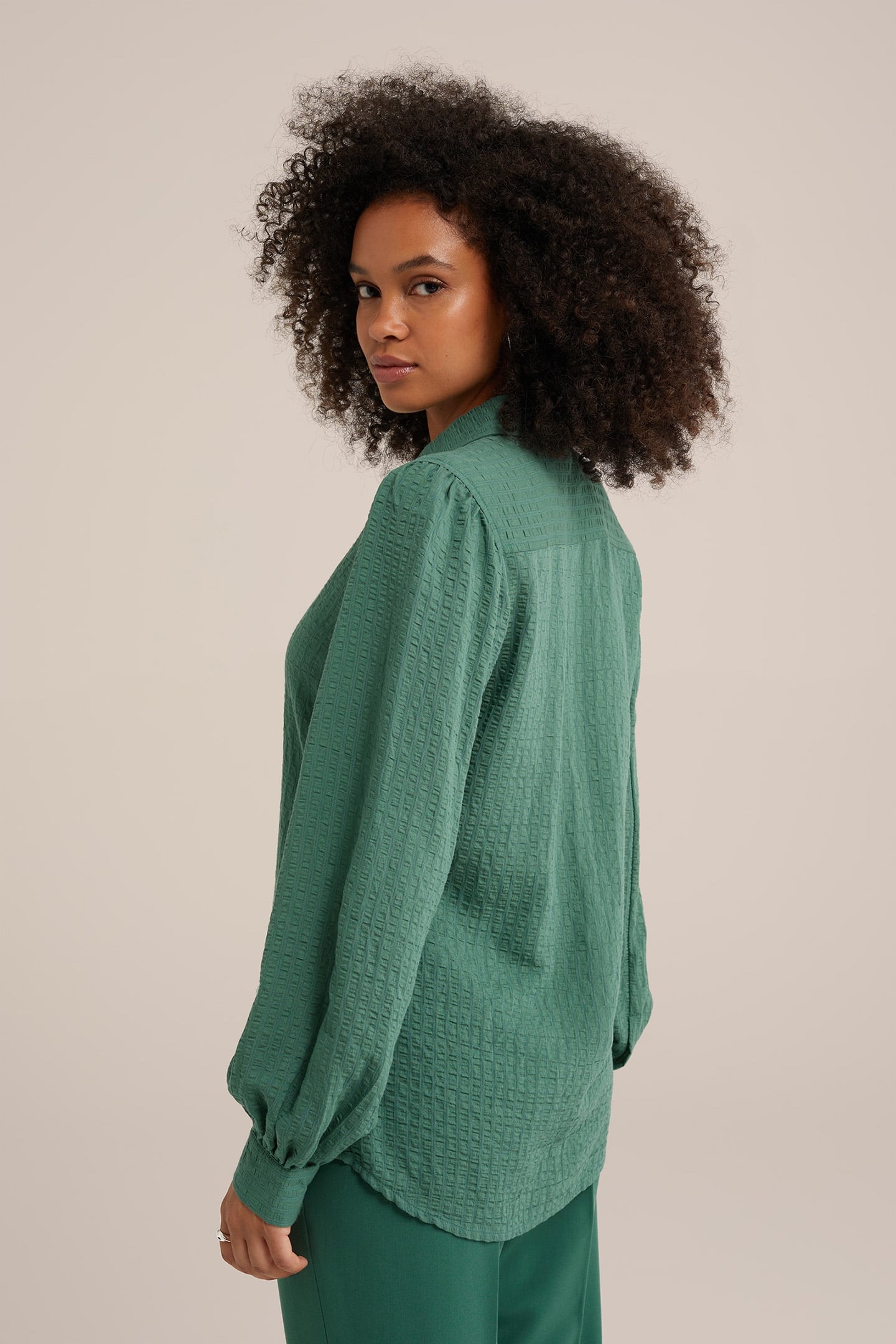 BLOUSE LIGHT GREEN 2