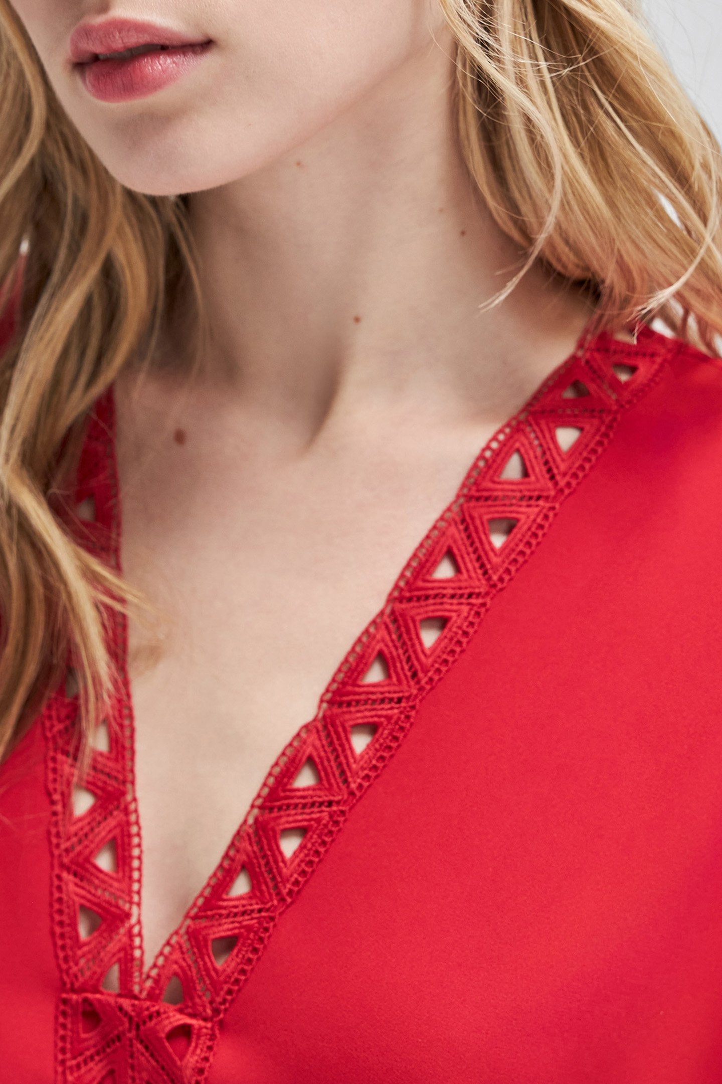 RED RECYCLED DRESS WITH LACE BRAID 4