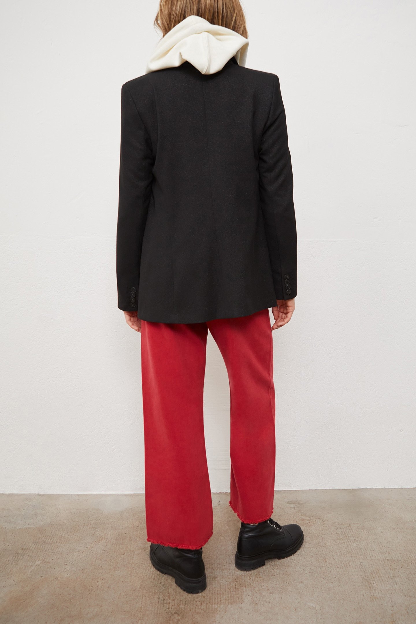 METALLIC BLACK FABRIC LONG SUIT JACKET 4