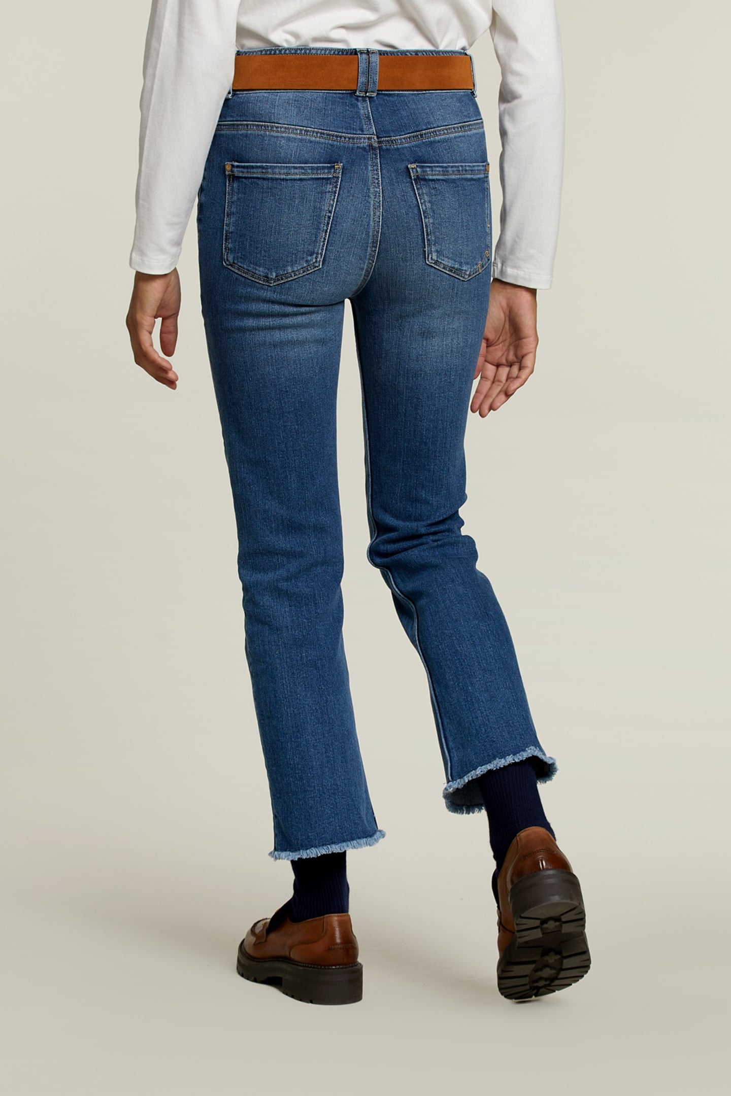 DENIM HIGH WAIST JEANS 2