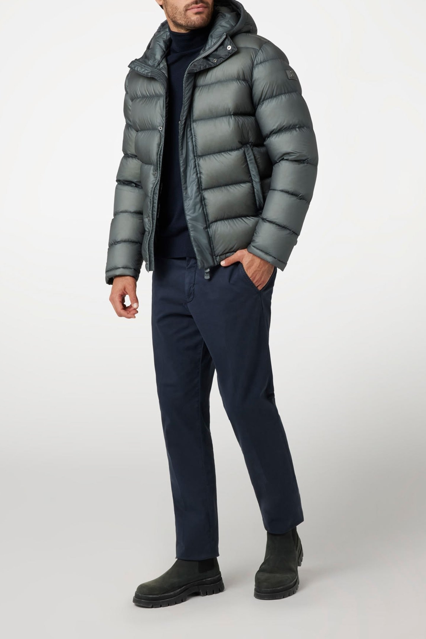 REAL DOWN SHORT JACK SKYSCRAPER GRAY 3