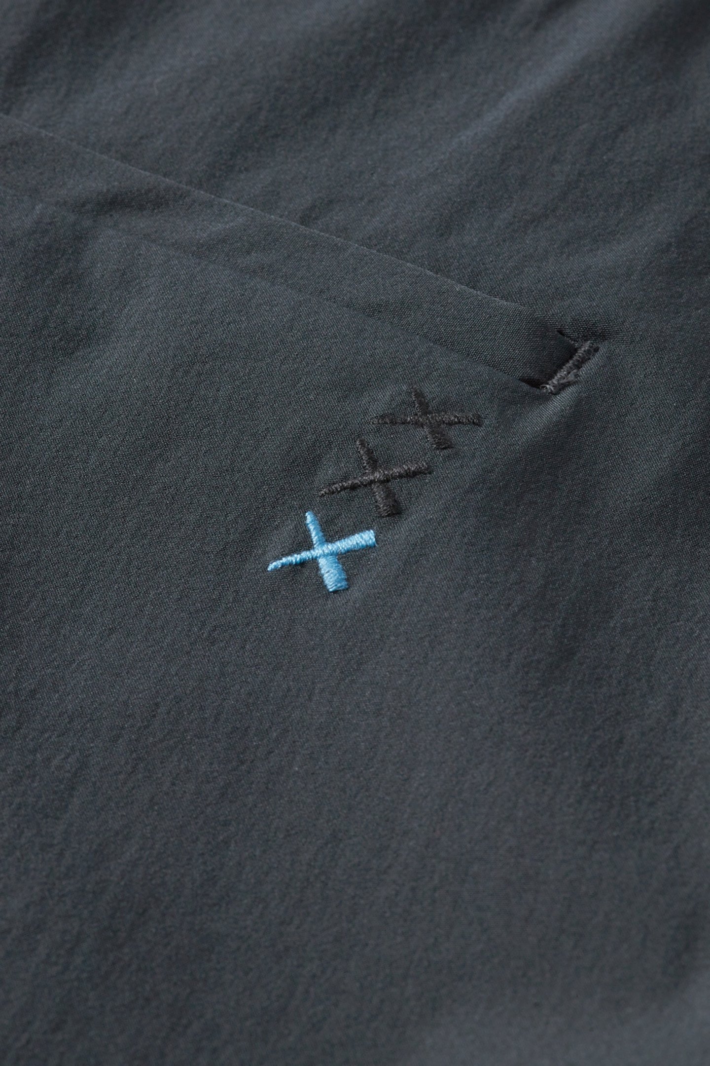 NYLON BLEND BERMUDA SHORTS BLACK 3