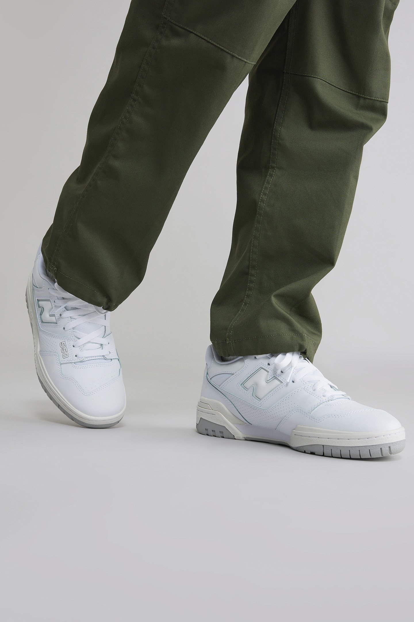 BB550PB1 SNEAKERS IN WHITE 2