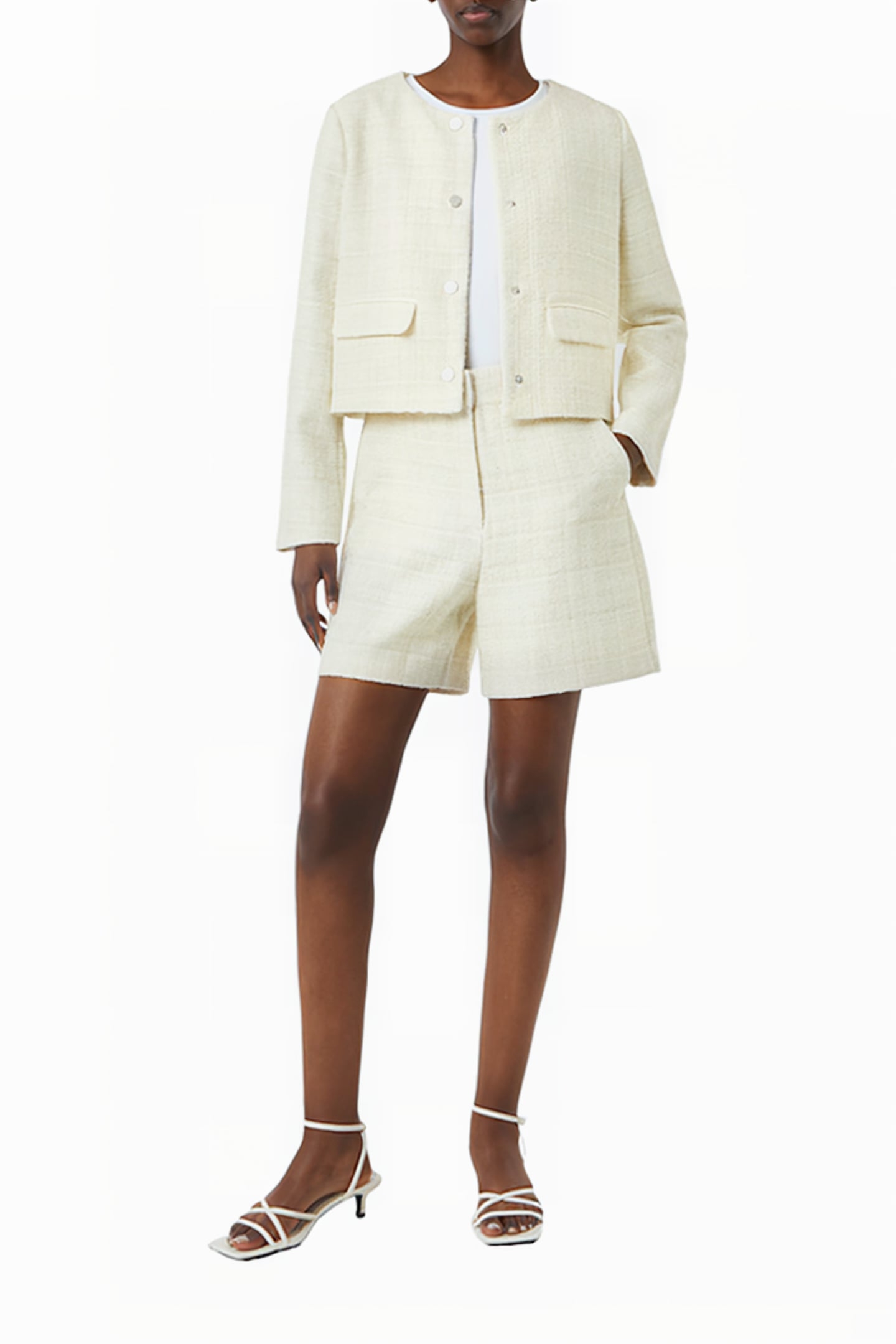 COMMA SHORTS WHITE 2