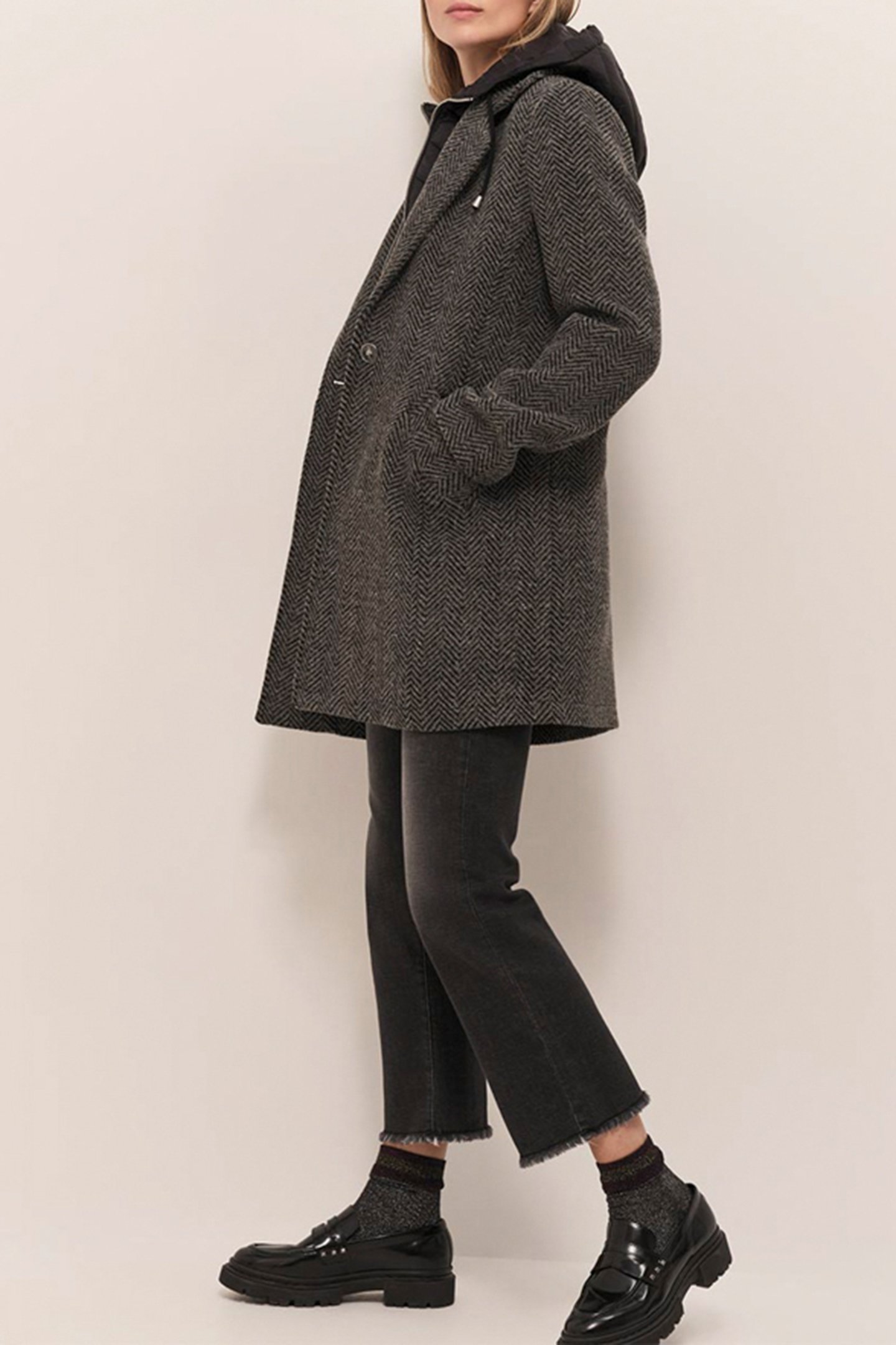 DEW - BLACK HERRINGBONE WOOL COAT WITH REMOVABLE TRIMMING 5