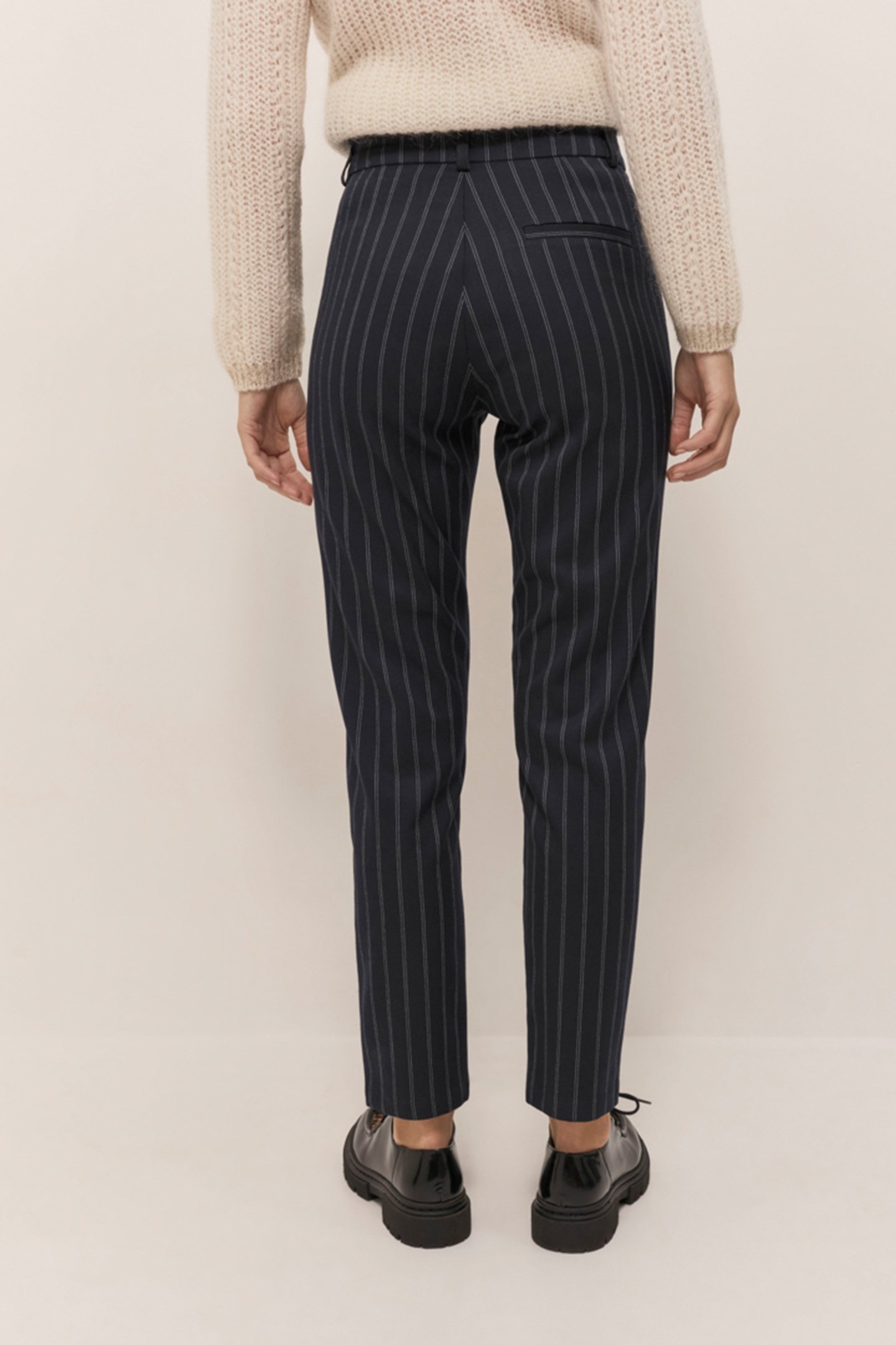 PARROT - NAVY TAPERED TROUSERS WITH STRIPES AND VISIBLE BUTT 2